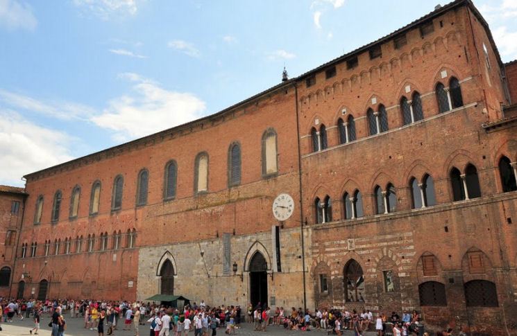 AVVISO DI SELEZIONE PUBBLICA PER DIRETTORE DEL MUSEO