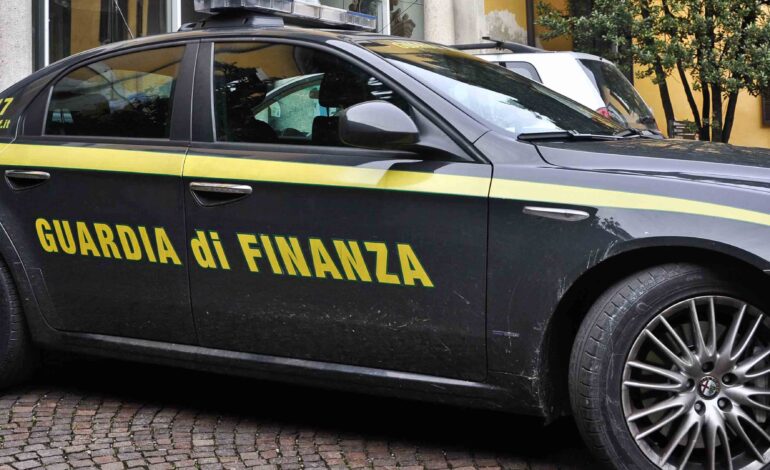 Frode nel settore dei finanziamenti pubblici: la Guardia di Finanza di Siena esegue sequestro preventivo per 7,3 mln di euro