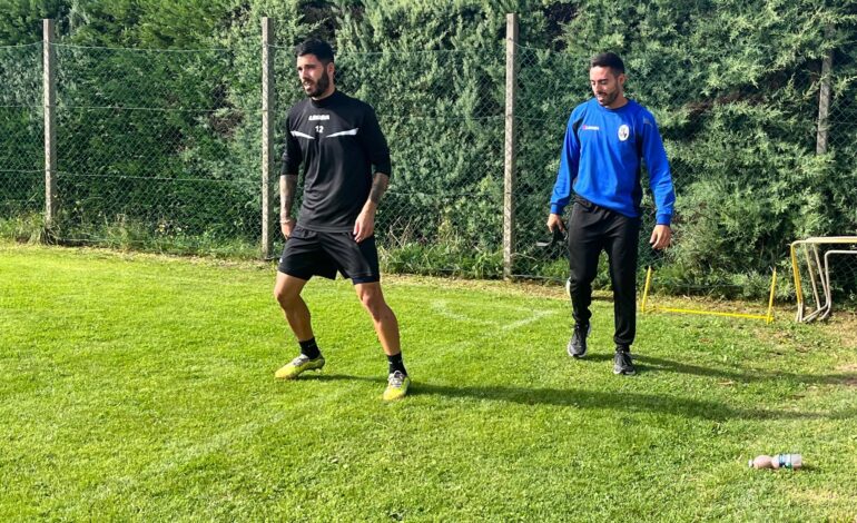 Allenamento mattutino A bordo campo il Presidente Montanari