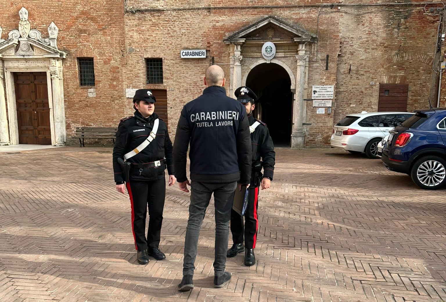 Reddito di cittadinanza, truffa da 130mila euro: 38 denunciati dai carabinieri di Siena