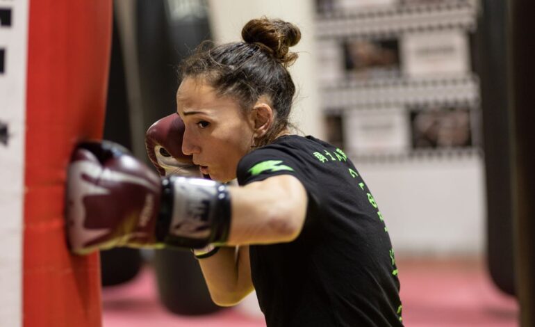 Acli Siena e Selena Italy, iniziativa contro violenza di genere e bullismo con la partecipazione della campionessa mondiale di kickboxing Gloria Peritore