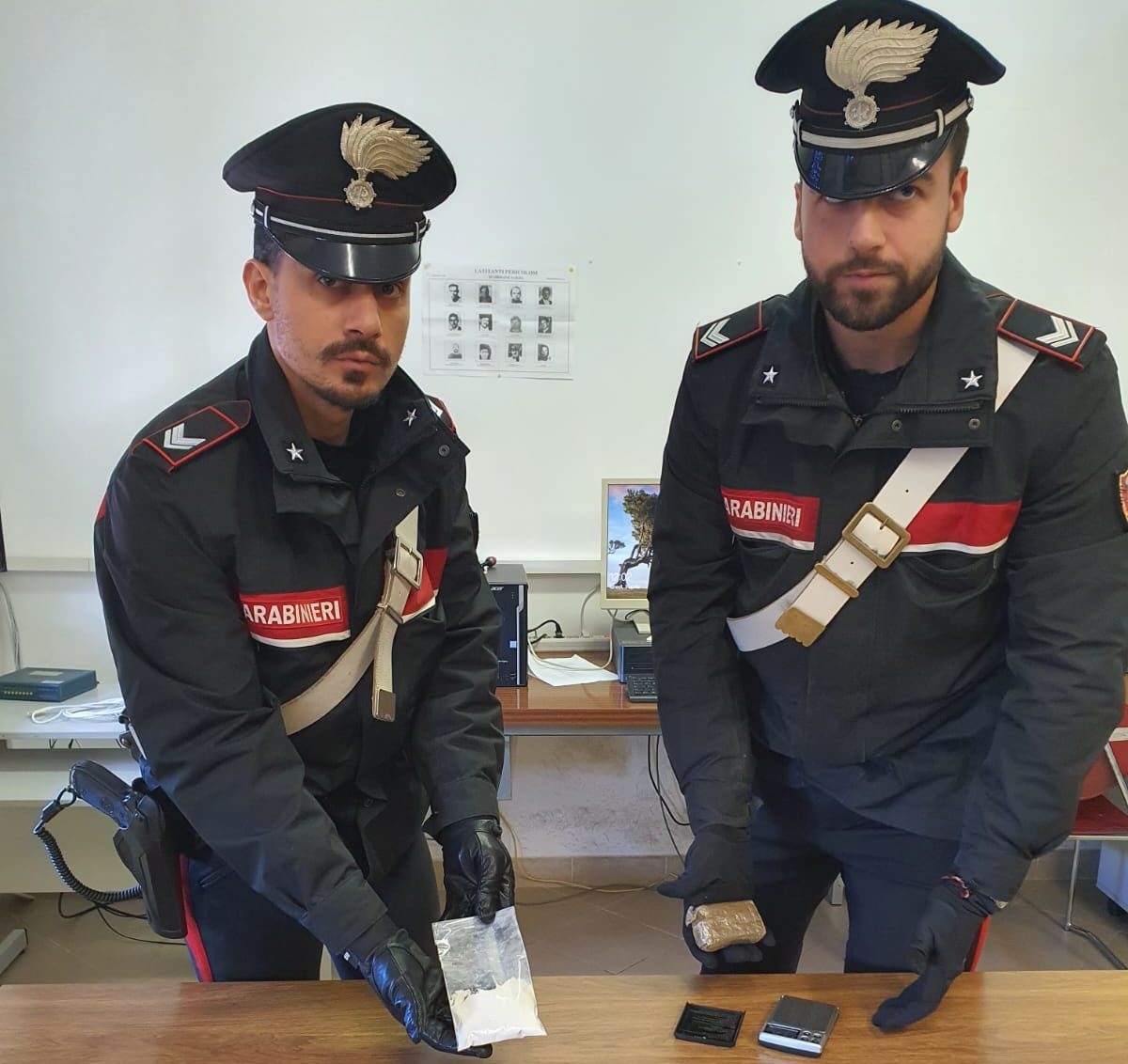 Controlli anti droga dei carabinieri in provincia: identificate oltre 1500 persone, due arresti