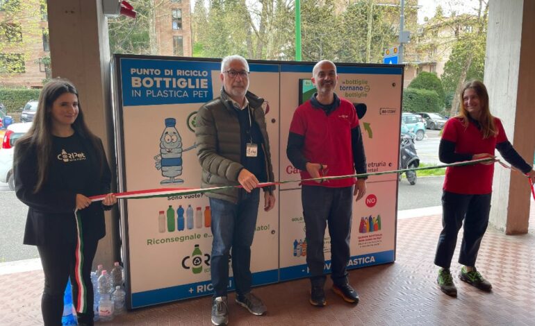 Ambiente: inaugurato il nuovo eco compattatore di Etruria Retail