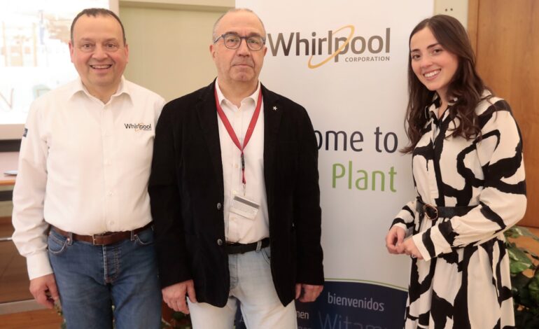 Open day per i pensionati Whirlpool, consegnate le stelle al merito