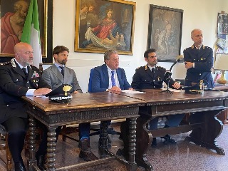 Truffe agli anziani, sgominata la banda che operava a Siena e provincia con il “falso avvocato”