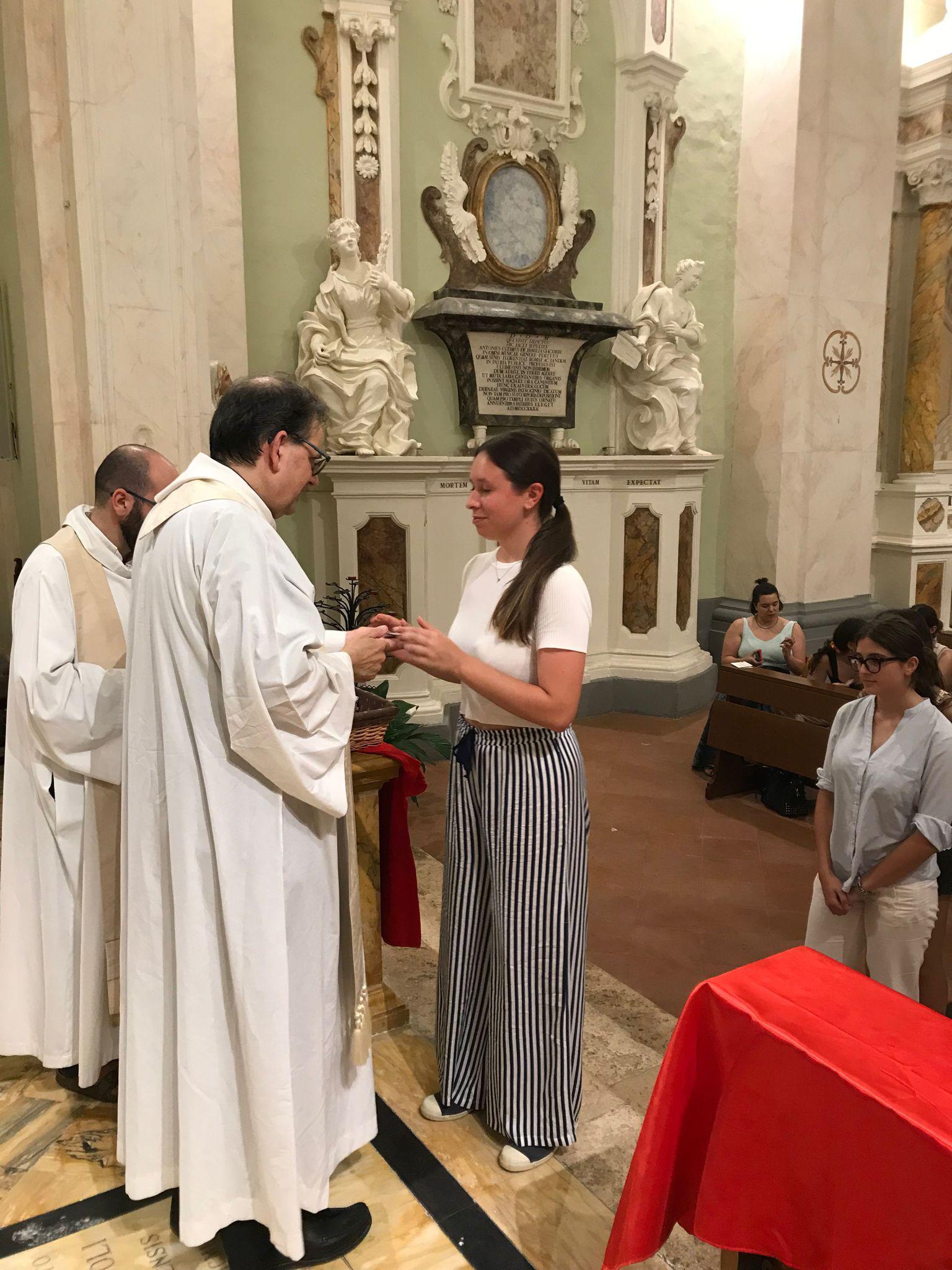 SIENA: OLTRE 160 RAGAZZI DELL’ARCIDIOCESI ALLA GMG DI LISBONA, IERI IL CARD. LOJUDICE HA CONSEGNATO IL MANDATO AI GIOVANI