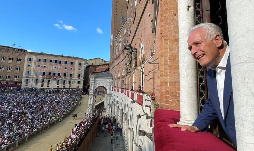 Rievocazioni storiche, Giani: “Contento dell’adesione del Palio al bando”. E sul tema Piccinni interroga il Comune