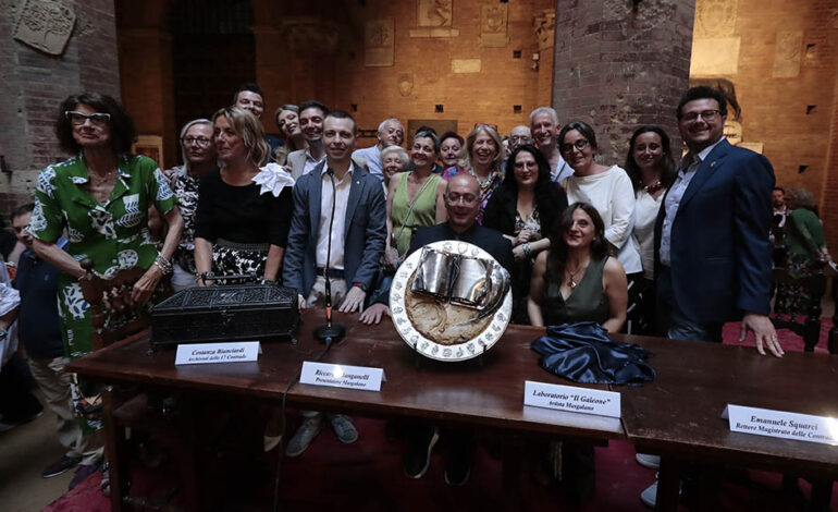 Palio di Siena, alla Contrada della Torre il Masgalano 2023