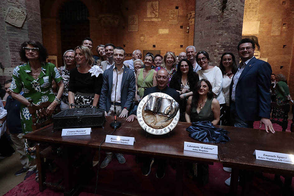 Palio di Siena, alla Contrada della Torre il Masgalano 2023