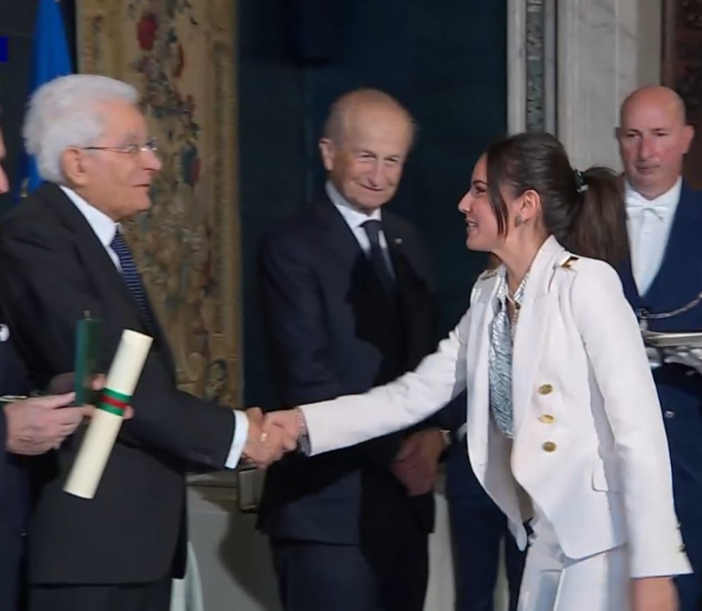 La senese Lucrezia Valgimigli è alfiere del lavoro: “Mattarella, un Presidente d’oro, che tiene a noi giovani”