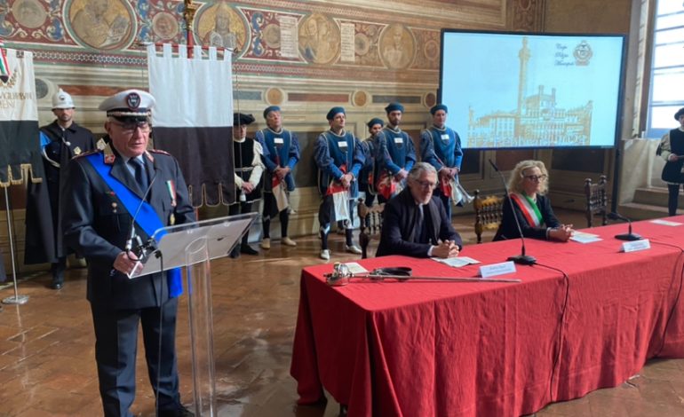 Il 175esimo anniversario della polizia municipale e il saluto di Manganelli: “Mai dimenticare il rapporto con i cittadini”