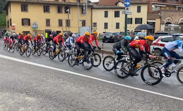 Phil Bauhaus trionfa nella terza tappa della Tirreno Adriatico con passaggio a Siena