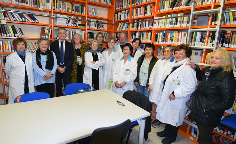 “Leggere in ospedale” con la biblioteca ospedaliera del policlinico di Siena