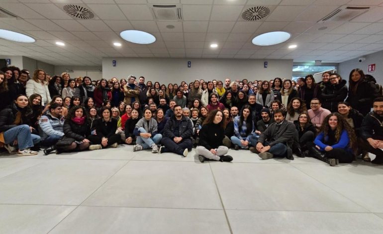 Scuola, gli specializzandi sostegno di Siena si uniscono alle proteste: “Necessario tornare ad assumere”