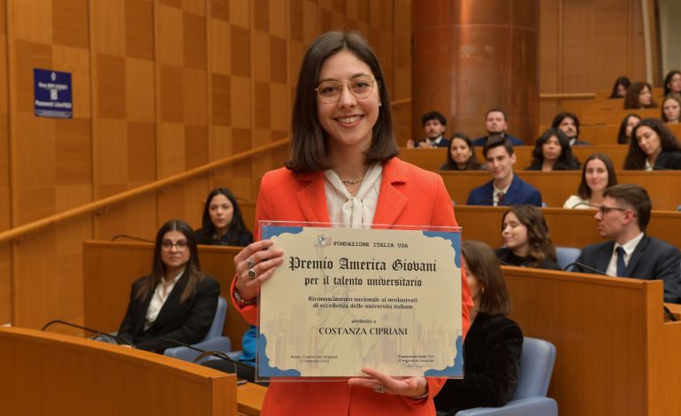 Premio ‘America giovani’ a una neolaureata dell’Università di Siena: è tra i migliori talenti accademici italiani