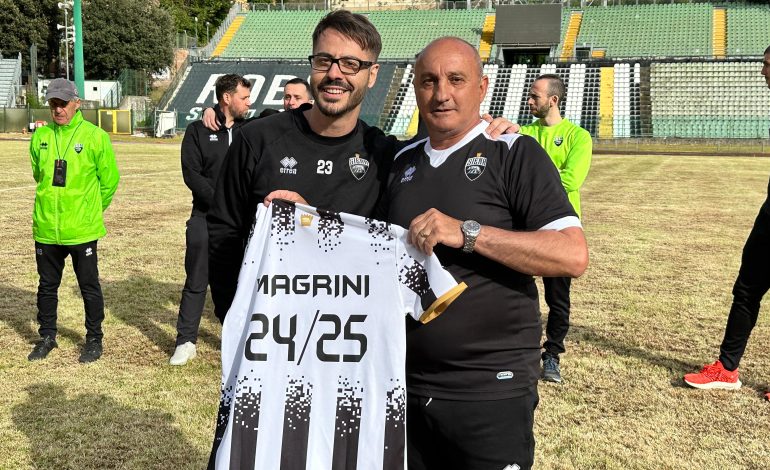 La Robur torna al Franchi e festeggia con tre punti: Siena – Mazzola 3-0. Giacomini: “Sono fiero di voi e voglio dire alla città che Magrini resta con noi”