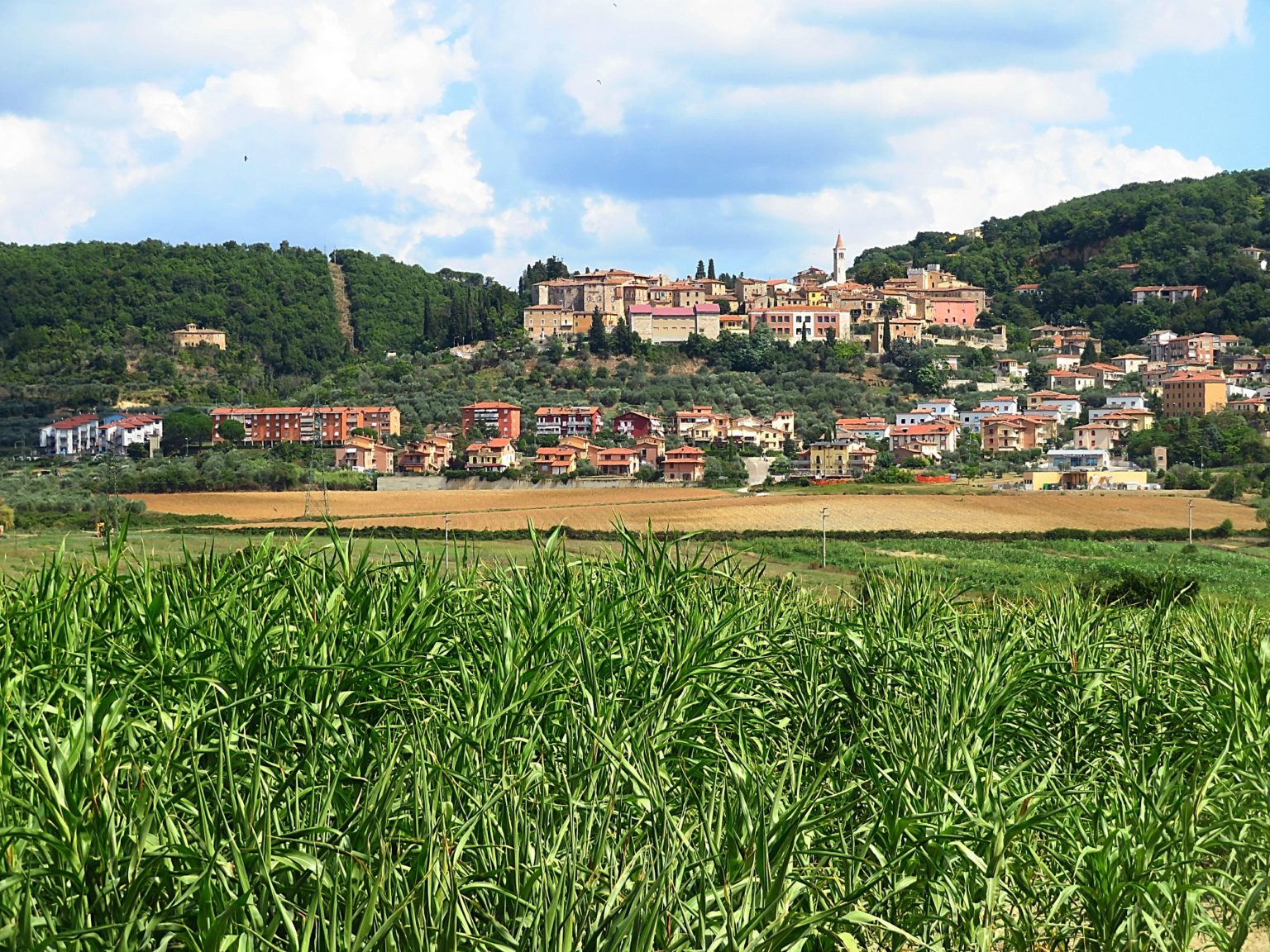 Rapolano Terme a maggio diventa città dello sport tra Ultramarathon e Giro d’Italia