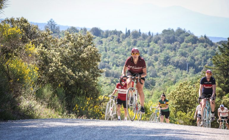 Tutto pronto per Eroica Montalcino. C’è chi arriva in bici da Varese e chi la racconterà da una Radio Immaginaria