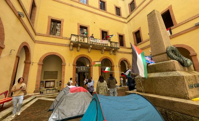 All’Università stop alla TendiFada pro Gaza, in senato accademico raggiunta l’intesa Di Pietra-studenti