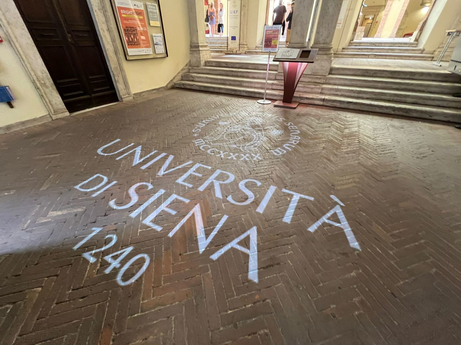 Hacker internazionali attaccano la rete dell’Università di Siena