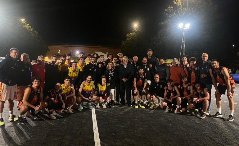 Si chiude in bellezza la terza edizione di Palioacanestro con la vittoria dell’Orso, ma è la festa di tutto il basket senese