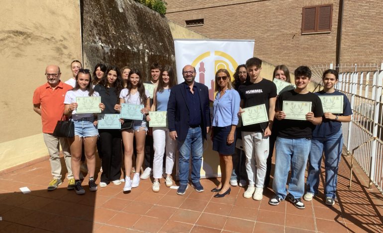 Liceo Galilei: consegnati ad oltre 55 studenti gli attestati dell’ordine dei medici per il corso di curvatura biomedica