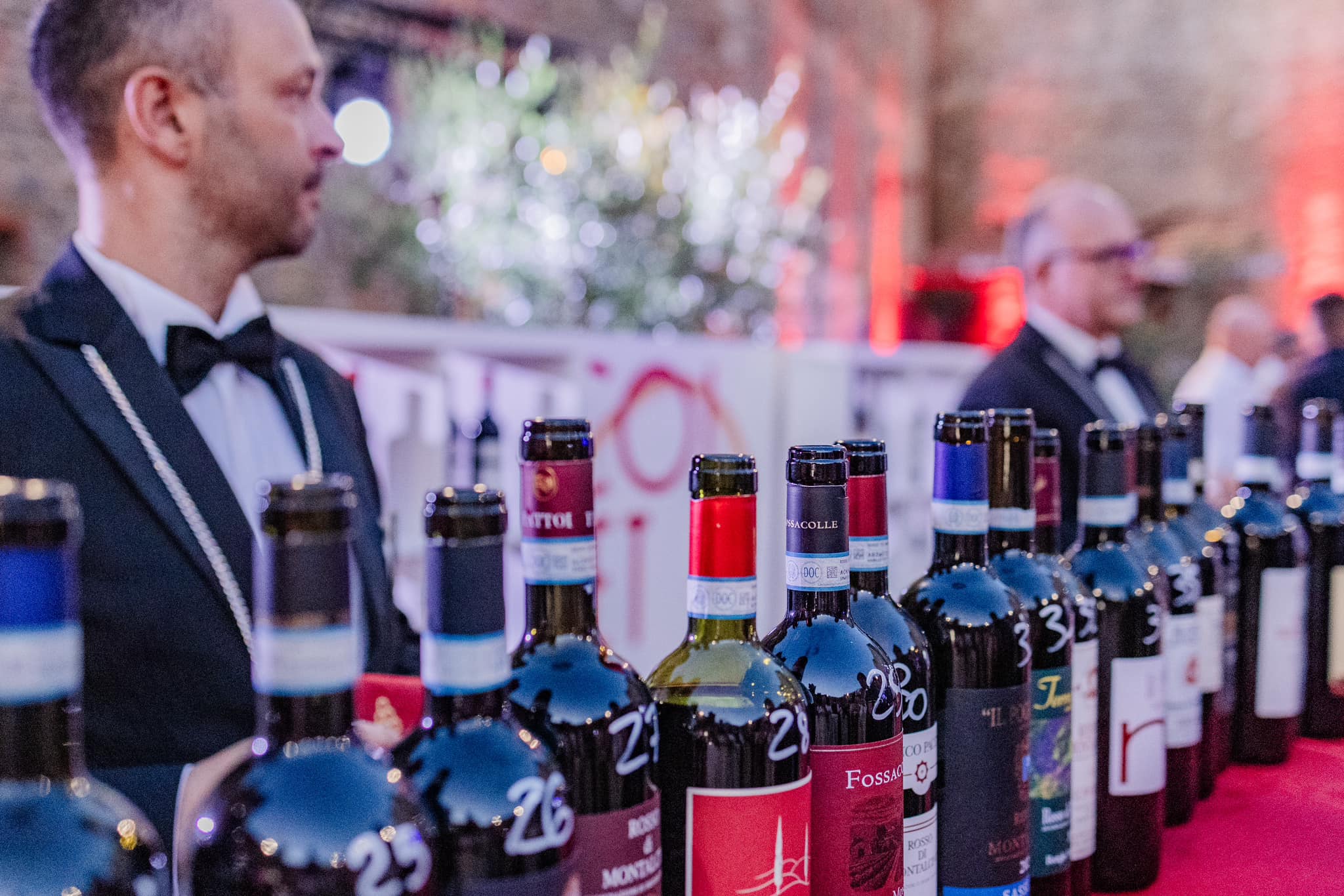 Il Rosso di Montalcino compie 40 anni e festeggia con il via libera dell’aumento della superficie del vigneto e il raddoppio della produzione