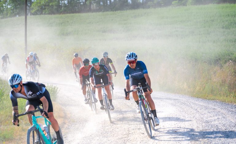 Nova Eroica, il 22 giugno la partenza della Epic Rout (290 km) alle 5 del mattino. I consigli di Omar Di Felice  