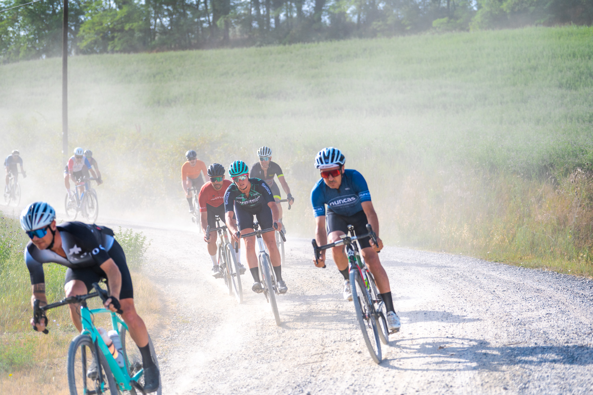 Nova Eroica, il 22 giugno la partenza della Epic Rout (290 km) alle 5 del mattino. I consigli di Omar Di Felice  