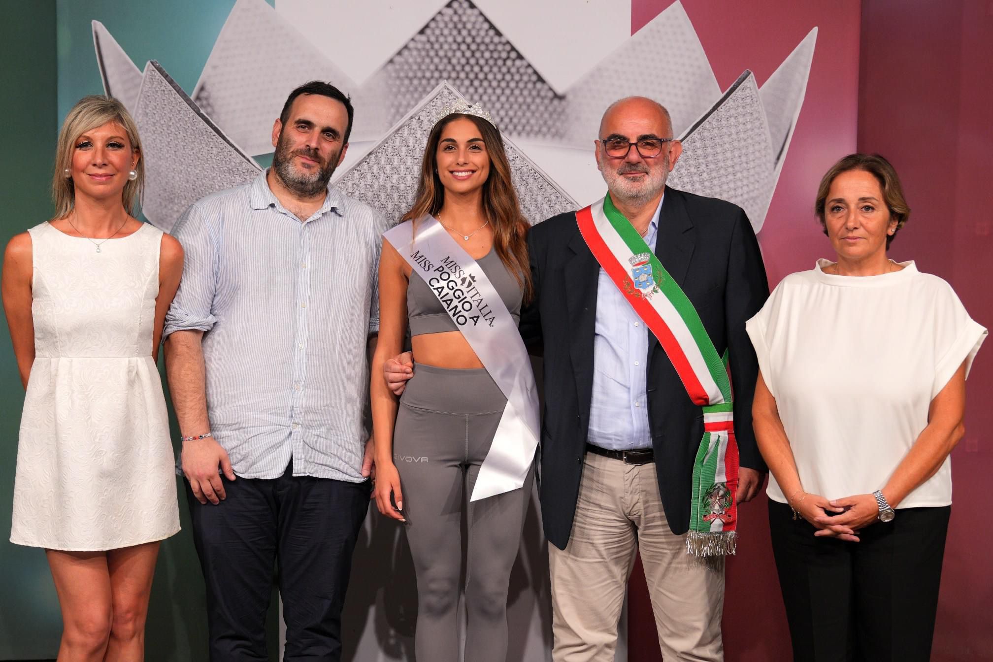 La senese Ofelia Passaponti conquista la sua terza fascia alle selezioni di Miss Italia: “Felicissima dei risultati, dopo gli studi sogno il mondo della moda”