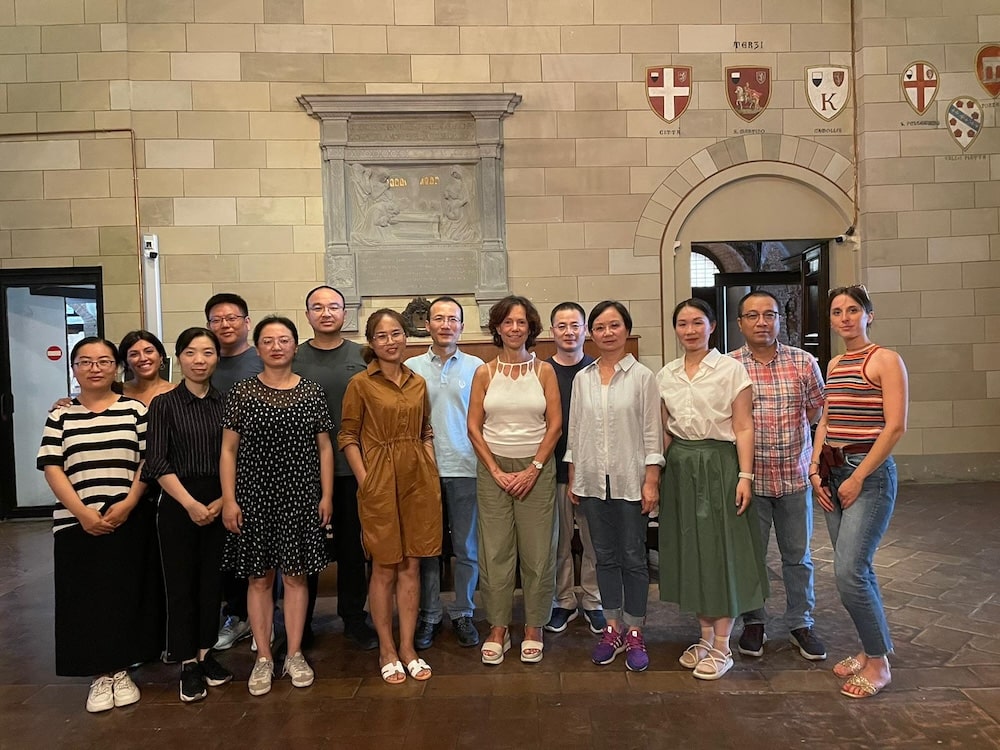 Delegazione di medici cinesi accolta a Palazzo Pubblico. L’incontro in Sala delle Lupe alla presenza dell’assessore Vanna Giunti