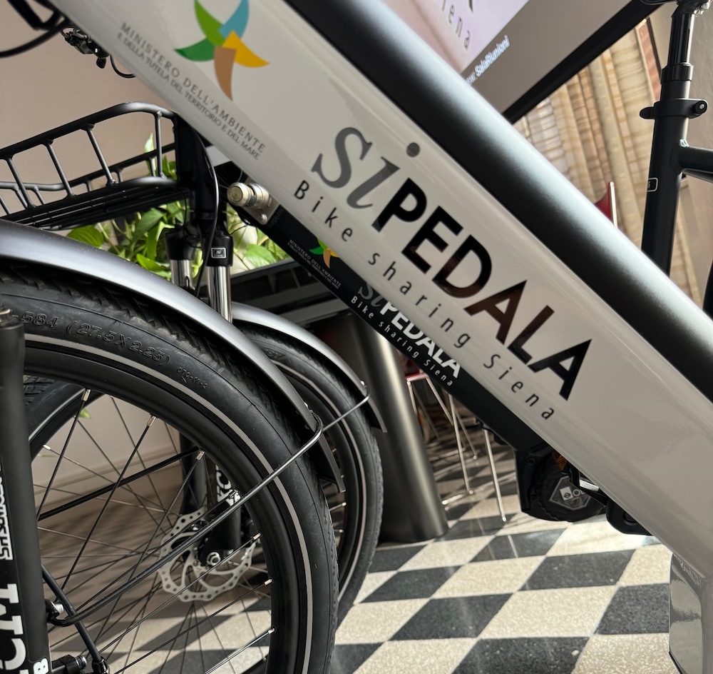 “SiPedala”, il Comune di Siena rilancia e rinnova il servizio di bike sharing in città