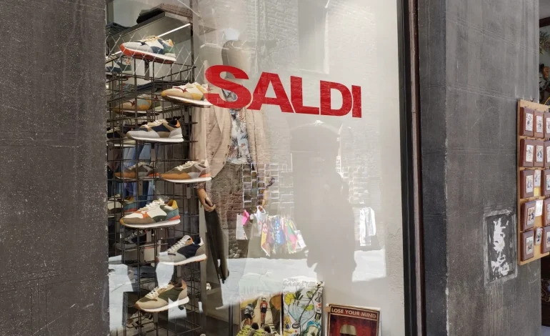 Saldi estivi, pareri contrastanti tra i commercianti