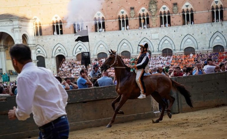 Palio, la prima prova va alla Lupa