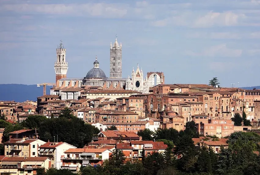 Siena, il 21 marzo il Giubileo delle Contrade. Corteo da Piazza del Campo e celebrazione in Duomo