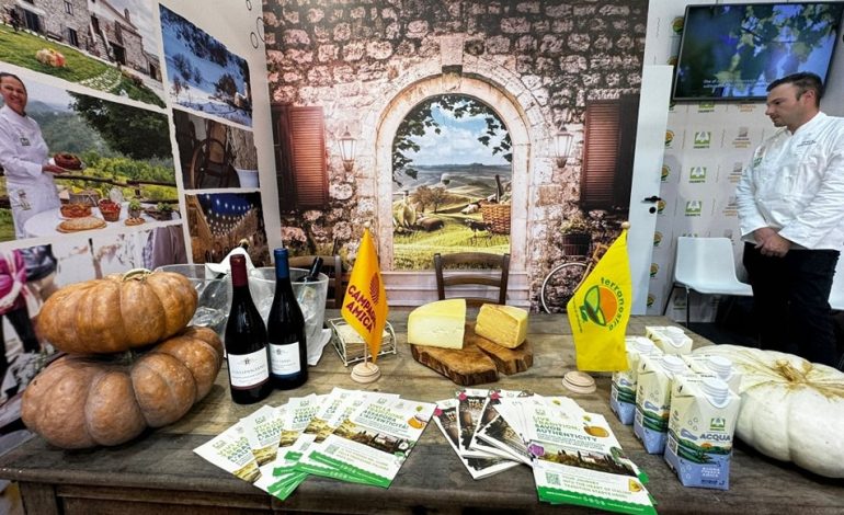 Turismo, agriturismi tra cibo ed esperenzialità al Ttg di Rimini. Eco-turisti raddoppiati in dieci anni