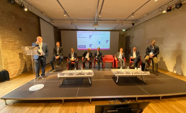 In scena la tappa senese del Digital meet sulle smart city, anche Saihub tra i protagonisti. Fraccaro: “Tanti progetti che serviranno alla comunità”