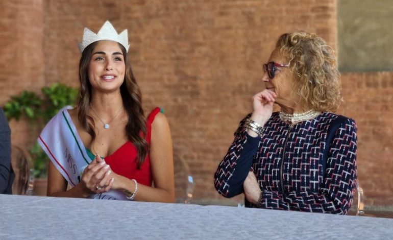 Ofelia Passaponti, Miss Italia 2024, sarà madrina del Terra di Siena Film Festival