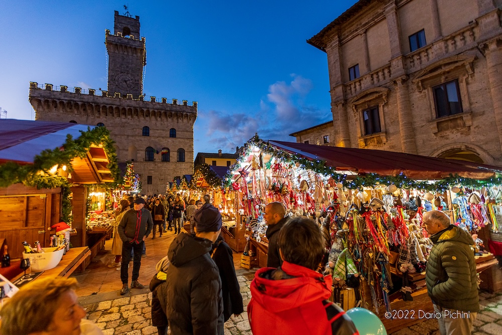 Natale a Montepulciano 2024: dal 16 novembre al 6 gennaio torna uno dei più grandi eventi natalizi d’Italia 