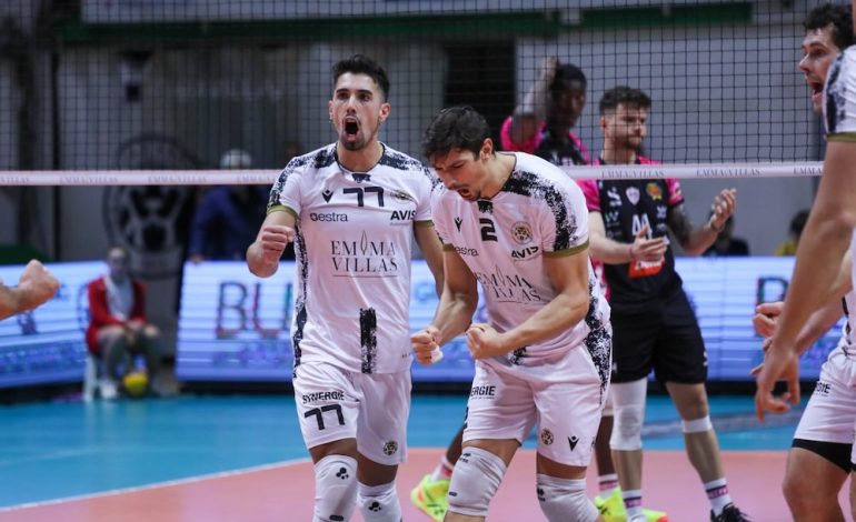 Pallavolo, l’Emma Villas torna a vincere dopo un mese: Porto Viro battuto in rimonta 3-1