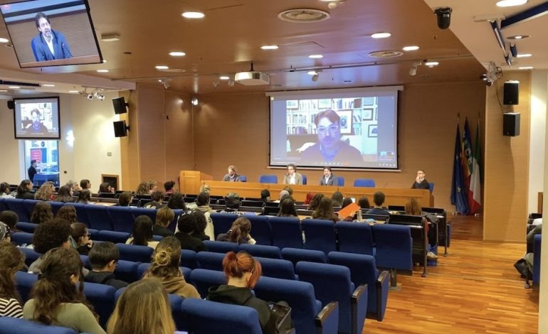 L’Unistrasi si racconta ai nuovi studenti: “Qui si coltivano idee per un mondo migliore”