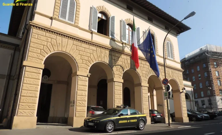 Gdf Siena, finanziamenti pubblici a scopi privati: sequestro di 435 mila euro