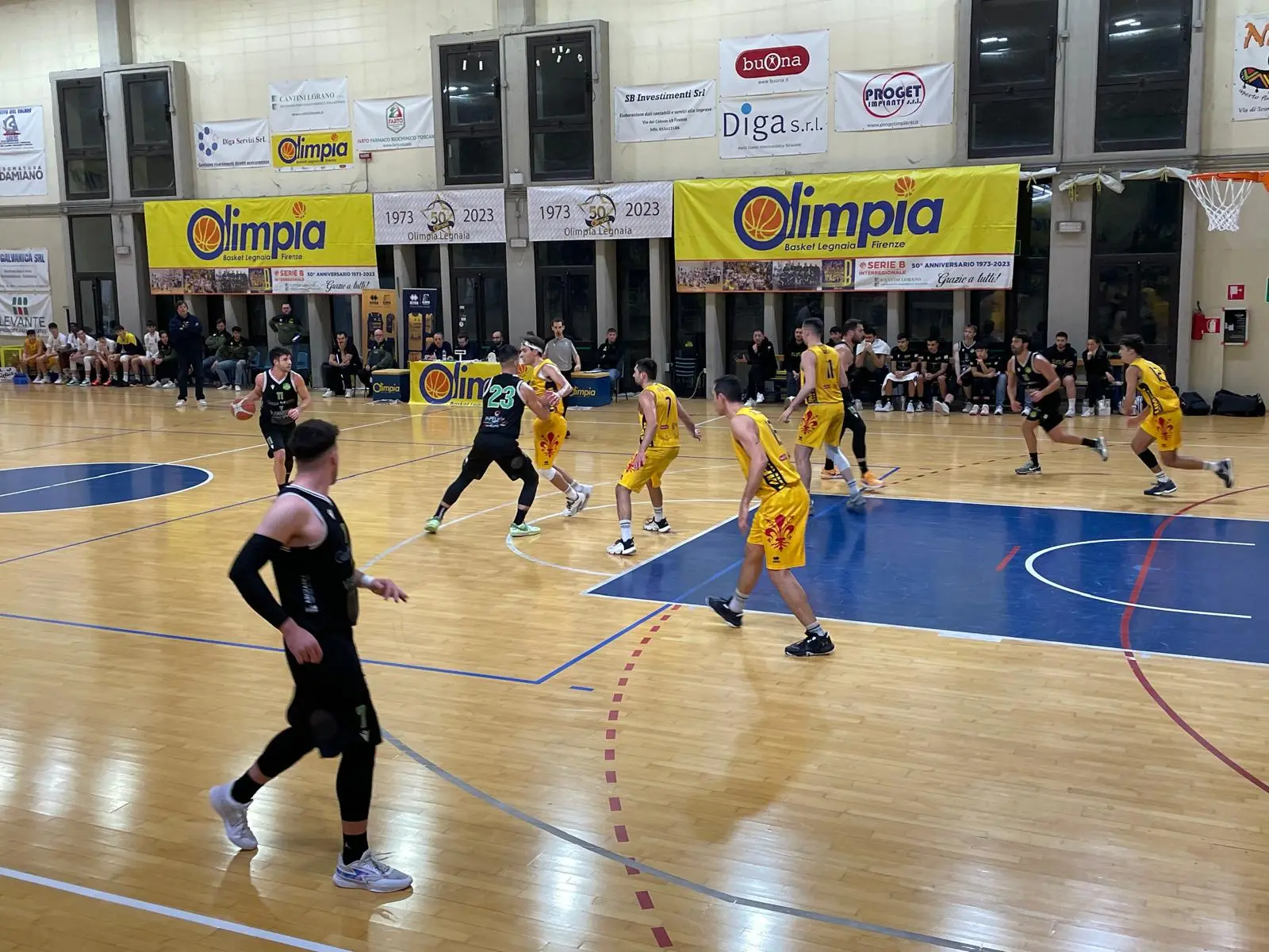 Basket, il Costone vince a Firenze. Punti anche per la Virtus ad Arezzo, ma cade la Mens Sana a San Miniato