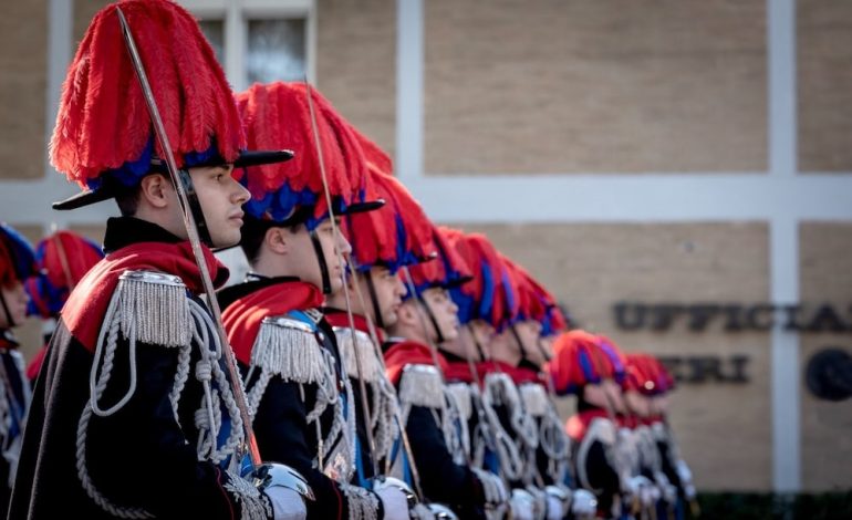 Carabinieri, iniziate le procedure per il reclutamento di 65 allievi ufficiali