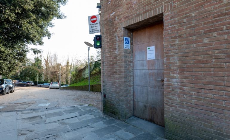 Inaugurati i nuovi bagni pubblici in Piazza San Francesco: un servizio essenziale per cittadini e turisti