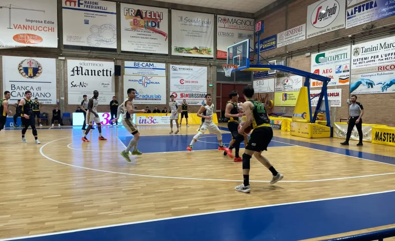 Basket, la Vismederi Costone Siena cede a Castelfiorentino: 78-75 al PalaBetti