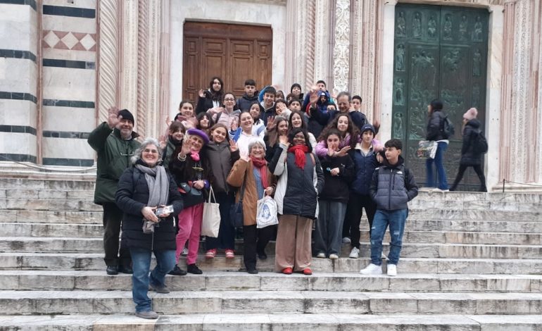 Una giornata speciale a Siena per i giovani di Asciano nello spirito giubilare