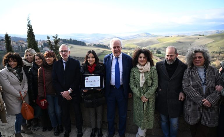 Giani in Valdichiana senese, Capitale toscana cultura: “Rappresentate Toscana nel mondo”