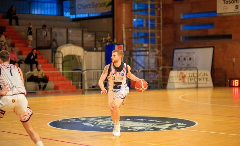 Basket, la Virtus batte Genova e raggiunge la Mens Sana. Costone ko a Casale Monferrato