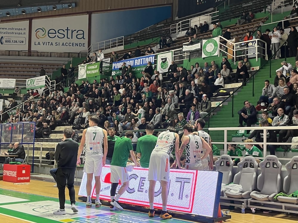 La Mens Sana torna alla vittoria. Campus Varese battuto 73-68, primo sorriso della seconda fase